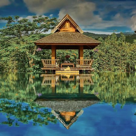 Howie'S Homestay Mae Rim Esterno foto