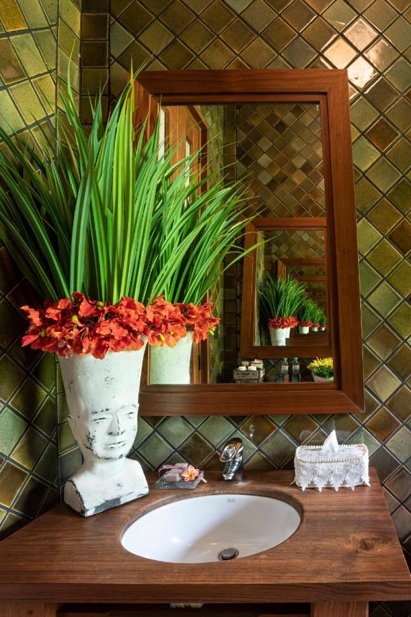 Howie'S Homestay Mae Rim Esterno foto
